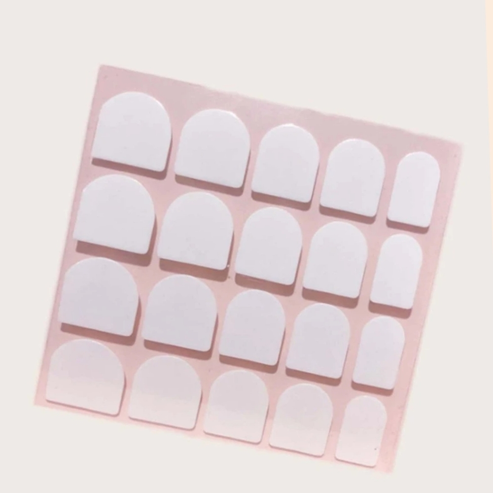 24 PIECE PRESS ON/GLUE ON NAILS - Picture 4 of 5